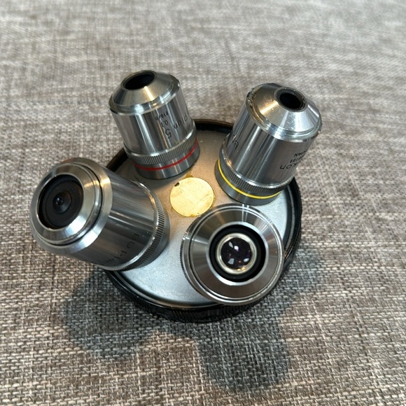 Nikon Optiphot Nosepiece with 4 BF objectives - Picture 6 of 12